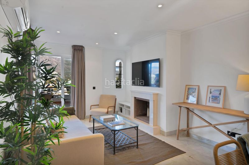 Foto e95c3ae6-5617-4442-b198-75b40d959232. Apartament amb aparcament piscina a Nueva Andalucía centro Marbella