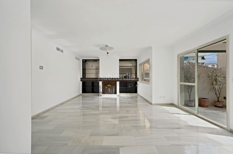 Foto 0f323abc-32dc-4bbf-ad27-106d6211303c. Àtic amb aparcament a Ricardo Soriano Marbella