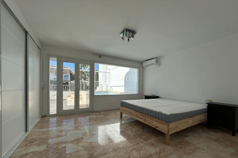 Foto 2f9d8a5c-da81-4160-b092-a67c51611837. Location maison jumelée avec chauffage parking piscine dans Benalmádena