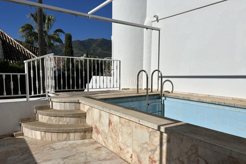 Foto cba50ca5-bd9b-4580-8b9b-f91e5f771b49. Location maison jumelée avec chauffage parking piscine dans Benalmádena