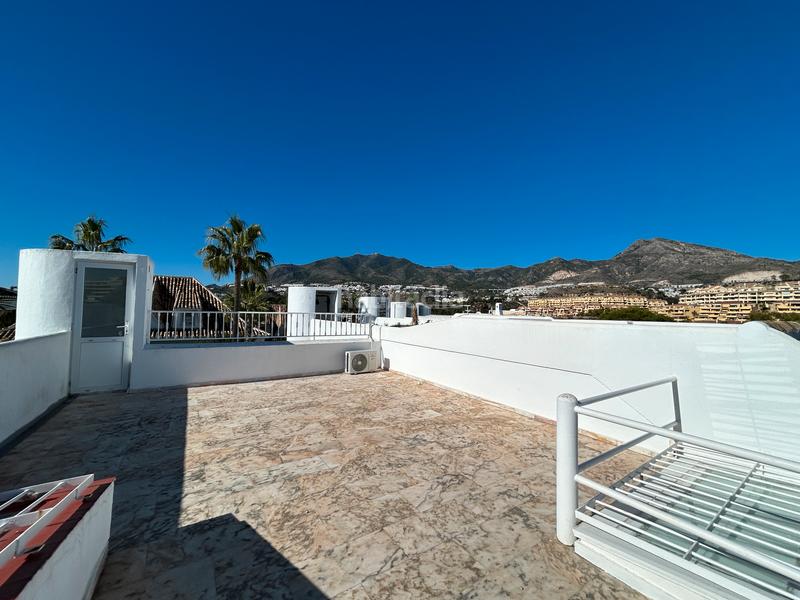 Foto ebdc9e87-c4e2-4d26-9972-c1818046dbdb. Location maison jumelée avec chauffage parking piscine dans Benalmádena