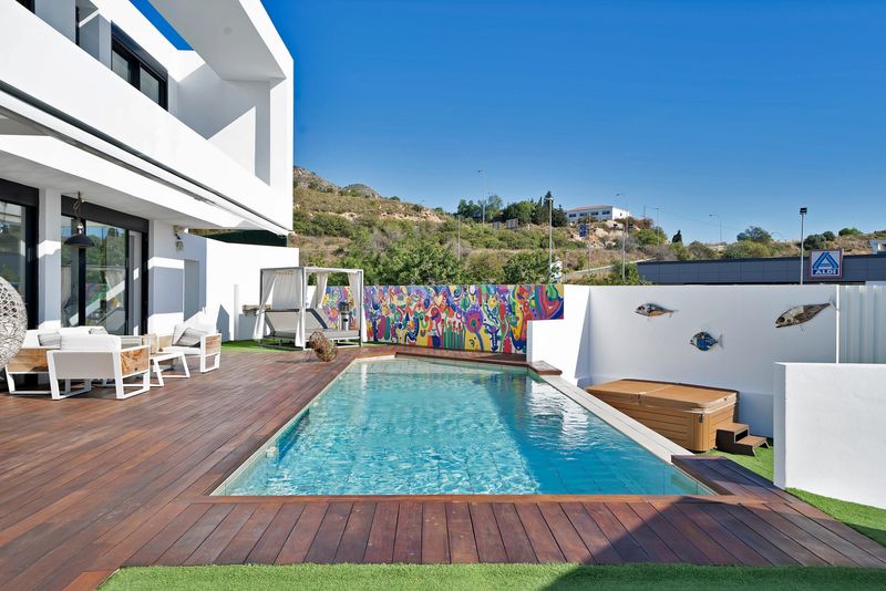 Foto 24e2e09e-2429-4b53-9293-862df9bb52db. Xalet amb aparcament piscina a Cerrado de Calderón - Hacienda Paredes Málaga