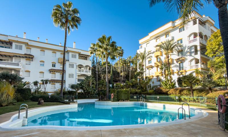 Foto cd6d2306-d4eb-4761-a5aa-99ffd37e73ff. Appartement avec chauffage parking piscine dans La Carolina - Guadalpín Marbella