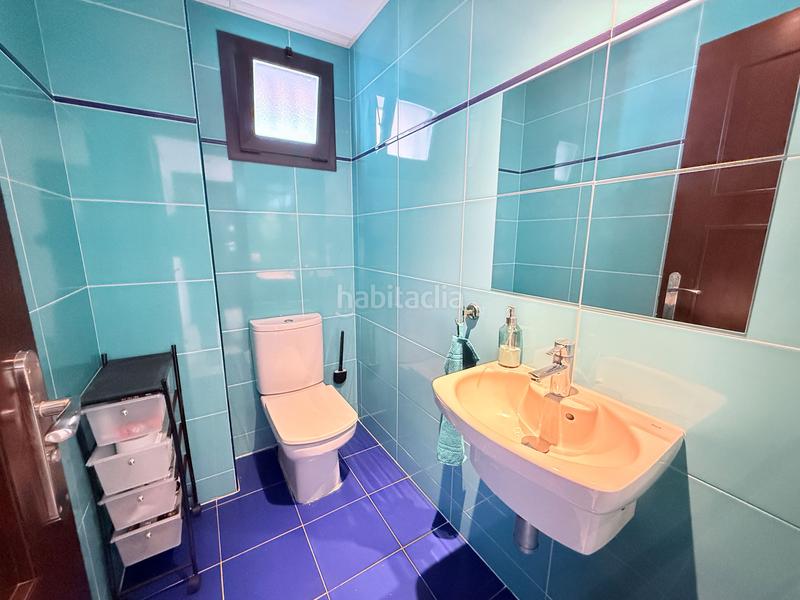 Foto 01916a44-a56d-4696-81e5-ccb98b8c5bb1. Casa adossada amb aparcament piscina a Torreblanca del Sol Fuengirola