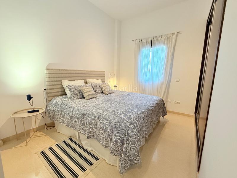 Foto 1729c798-1ee4-4f45-b472-fae63567df54. Casa adossada amb aparcament piscina a Torreblanca del Sol Fuengirola