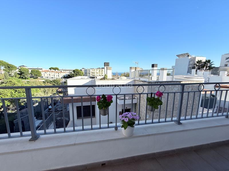 Foto 1b84a876-18a0-4800-9c8d-0cb2009d589b. Casa adossada amb aparcament piscina a Torreblanca del Sol Fuengirola