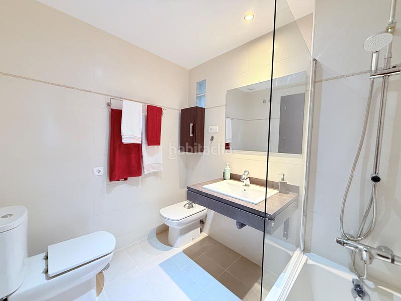 Foto 6ca0214c-dd79-4f10-bf51-87696609f77b. Casa adossada amb aparcament piscina a Torreblanca del Sol Fuengirola