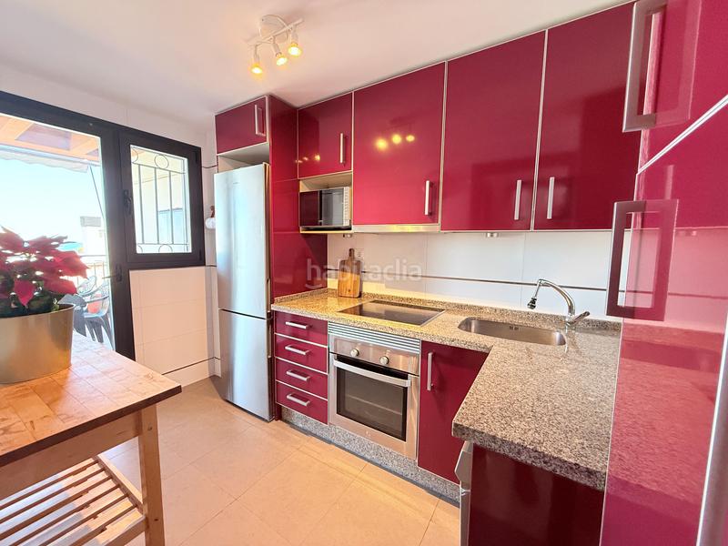 Foto 88b4df10-d7dc-45f1-8d12-111e78abe99e. Casa adossada amb aparcament piscina a Torreblanca del Sol Fuengirola