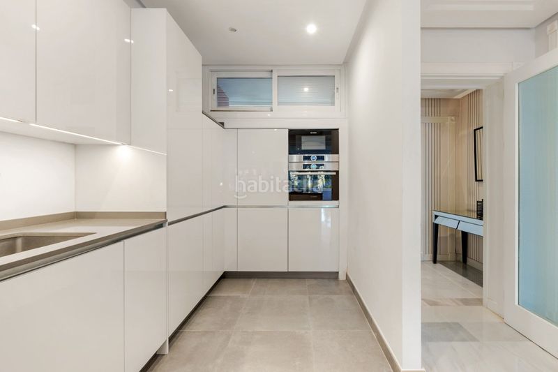 Foto 4d6487b0-1be9-4a17-8f43-9c21ce30adba. Apartament amb calefacció aparcament piscina a La Carolina - Guadalpín Marbella