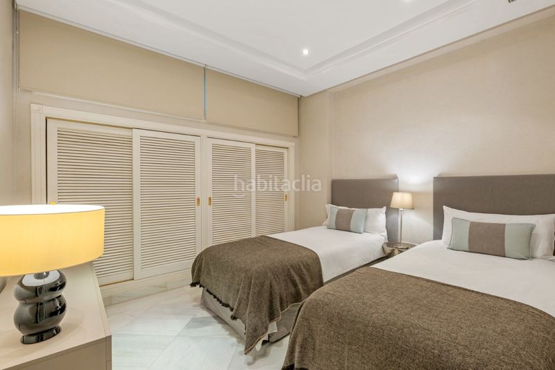 Foto c93a460f-889f-4ac4-857d-be319e192565. Apartament amb calefacció aparcament piscina a La Carolina - Guadalpín Marbella