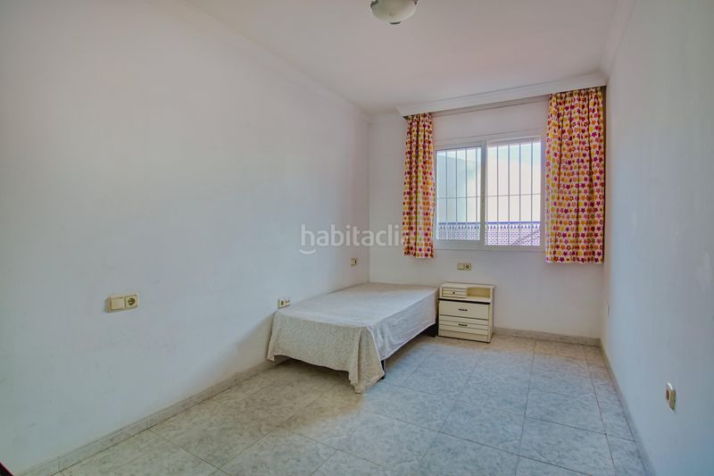 Foto aac28056-bd0d-4f7c-b265-11be540a3c25. Edifici a Norte - Barrio del Pilar - El Reñidero Vélez - Málaga