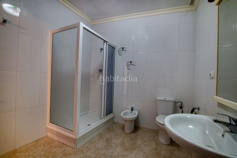 Foto e55b6fe2-f7ea-4ce3-a931-2e6d75a80543. Edifici a Norte - Barrio del Pilar - El Reñidero Vélez - Málaga