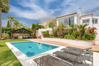 Chalet  2 avenida de españa #mijas golf. Fully renovated 4 bedroom villa in mijas golf