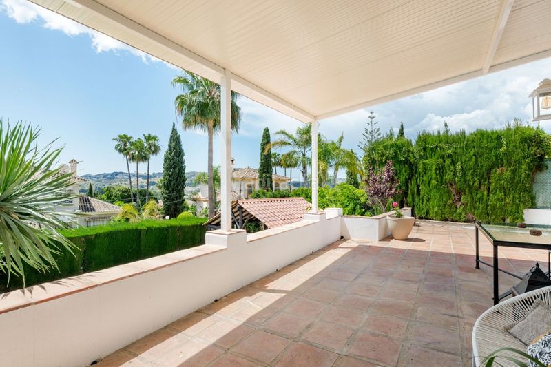 Foto e228f13f-1cf9-44f2-838c-8b9e1c3a160a. Xalet amb aparcament piscina a Mijas golf Mijas
