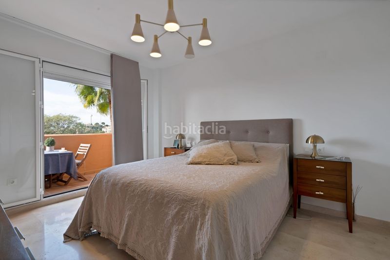 Foto 2b3292c3-6456-46a0-9d0e-9d01f3e19ef4. Apartament amb aparcament piscina a Santa María Marbella