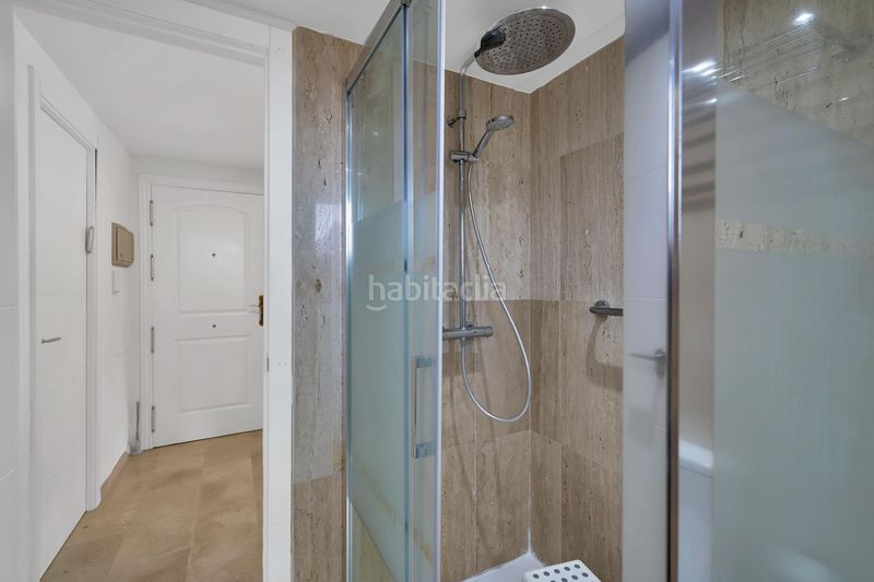 Foto 643917dc-9cce-4e70-a616-debb4d9b11f6. Apartament amb aparcament piscina a Santa María Marbella