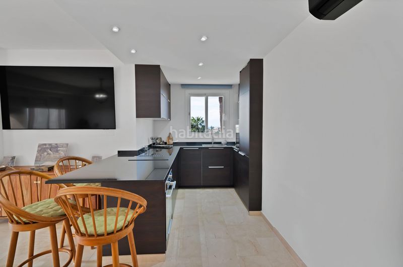 Foto 687109de-5995-438a-849a-524b01bbb4fa. Apartament amb aparcament piscina a Santa María Marbella