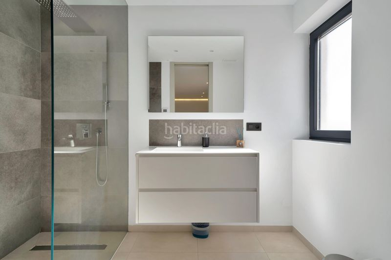 Foto 4ae80a10-9bdf-46d0-a8b7-8dd409411890. Dúplex amb aparcament a Puerto Banús Marbella