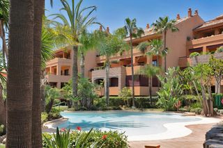 Apartament a Urbanización Gran Bahía de Marbella #Fase 2, por