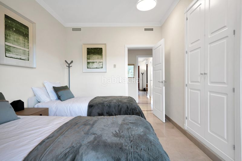 Foto 162cd38a-37f6-451d-a37f-2675fe4336ad. Apartament amb calefacció aparcament piscina a bahía de Marbella Marbella