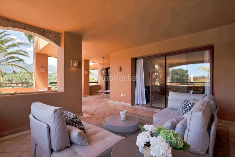 Foto 1c8e579a-0b7f-4f76-8dee-8eea9d96ab03. Apartament amb calefacció aparcament piscina a bahía de Marbella Marbella