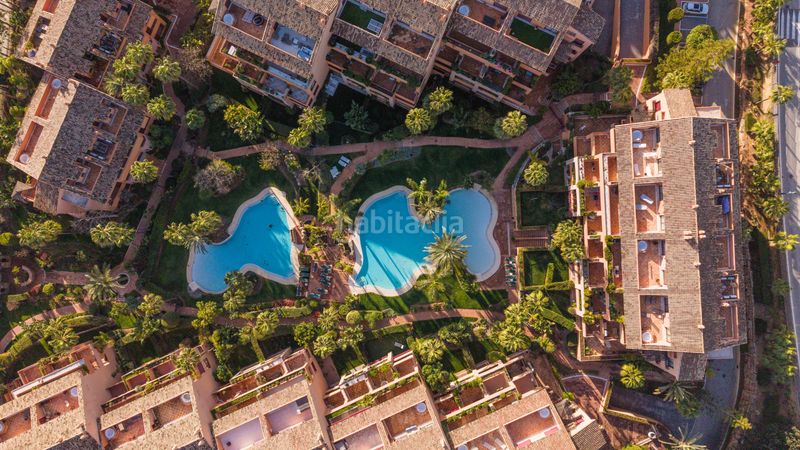 Foto 2a2418a0-5611-46b7-bc02-c5bb749d84c3. Apartament amb calefacció aparcament piscina a bahía de Marbella Marbella