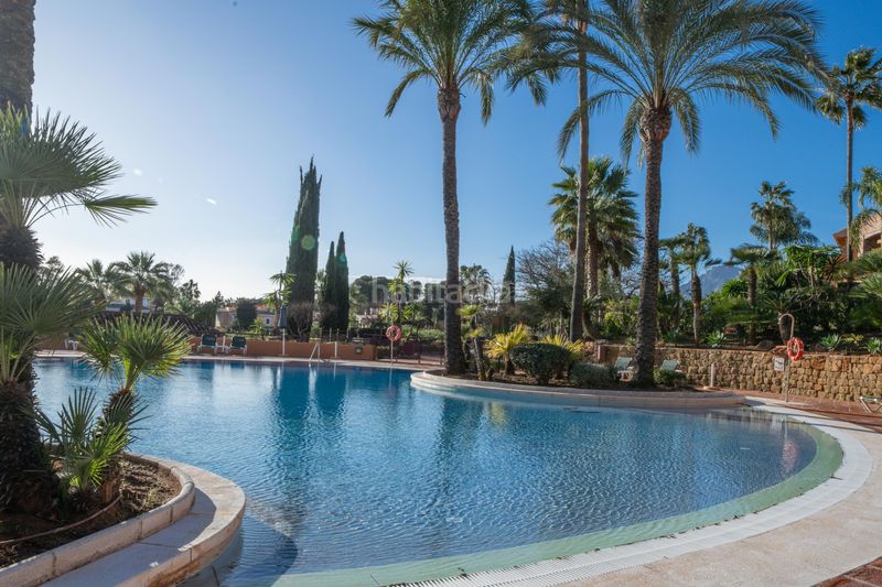 Foto 4824fbe1-1526-4234-b611-2efd74b16fb2. Apartament amb calefacció aparcament piscina a bahía de Marbella Marbella