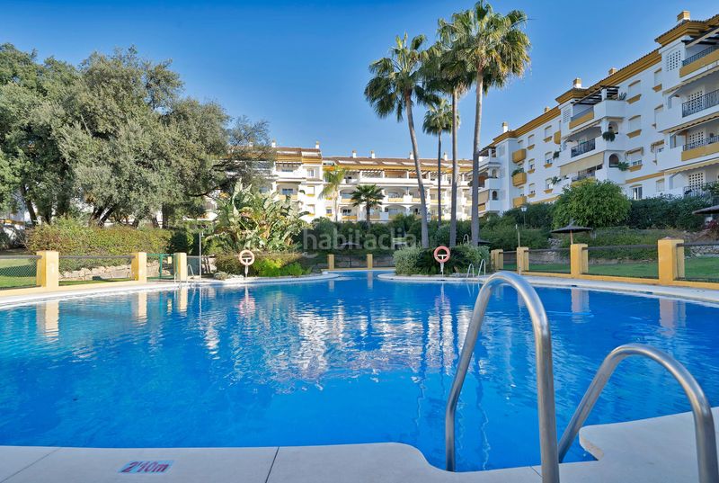 Foto 9712600a-44fb-47f7-9b7b-e8a95431db3d. Apartament amb aparcament piscina a La Carolina - Guadalpín Marbella