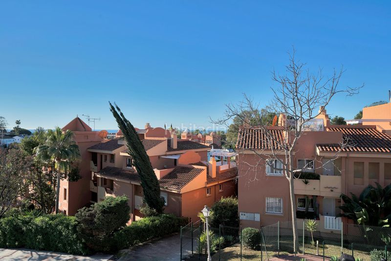 Foto a2d5e636-8168-423e-862b-c4dc777bae64. Casa adossada amb piscina a reserva de Marbella Marbella