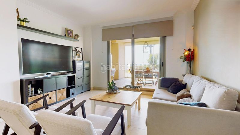 Foto 5de8cb00-3535-4570-8826-fb6ac513ea52. Apartament amb calefacció aparcament piscina a El Paraíso Benahavís