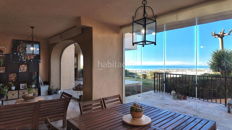 Foto a25f4aca-d58d-4c3d-aad6-022da58f3133. Apartament amb calefacció aparcament piscina a El Paraíso Benahavís