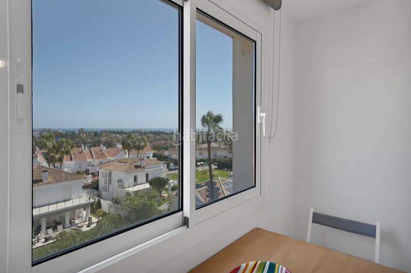 Foto 55554a84-2630-4123-87e2-155db8fb24d0. Ático penthouse living with sea views solarium atala... en Estepona