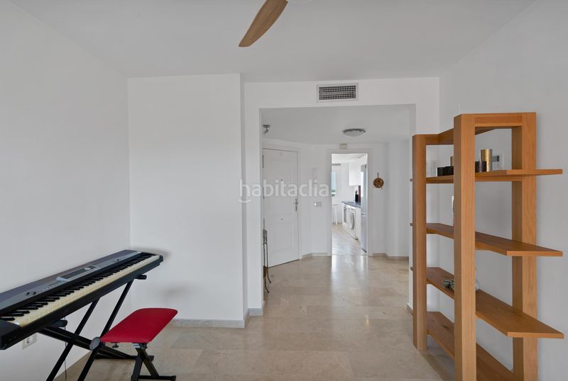 Foto a887439c-2ccb-4d31-9070-e8e3bccbdb90. Ático penthouse living with sea views solarium atala... en Estepona