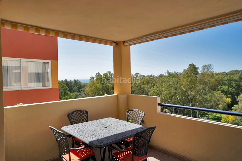 Foto d6b19b81-0f01-4f59-9645-3fb50d8022d5. Ático penthouse living with sea views solarium atala... en Estepona