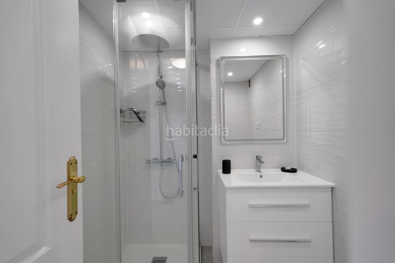 Foto d8172361-9d01-4557-8275-2f97d38208f4. Ático penthouse living with sea views solarium atala... en Estepona
