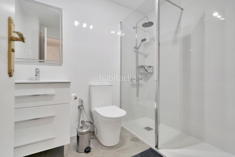 Foto fdcf936e-0f1a-4ad1-8212-bc94b93696c1. Ático penthouse living with sea views solarium atala... en Estepona