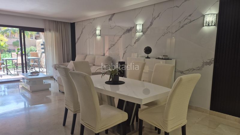 Foto 8ea05e66-f0cb-402d-bc7b-acf086a79440. Apartament amb aparcament piscina a Los Flamingos Benahavís