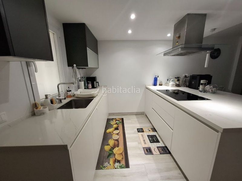 Foto 12cbb839-1f72-4911-8958-ae83e676b488. Apartament amb piscina a Playa de la Fontanilla Marbella
