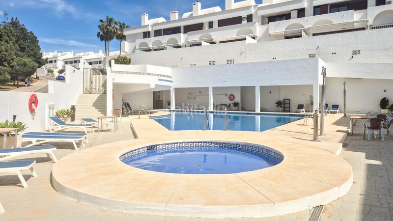 Foto 2c07791a-079e-47f1-b2ce-bbbcaba75d93. Casa adossada amb aparcament piscina a la cala Mijas Mijas