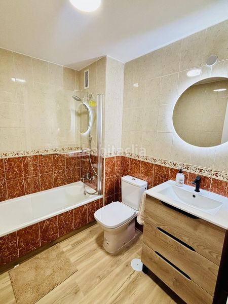 Foto c293605b-c7a3-4db7-8042-c3d8e84f12c6. Apartament a La Luz - El Torcal Málaga