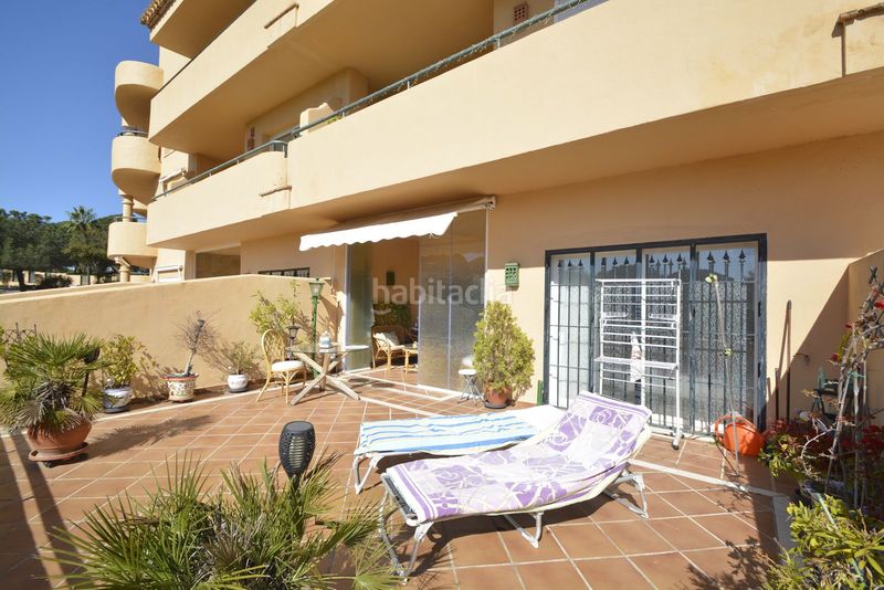 Foto cfff6f67-c829-4910-a6d6-cff52d3db022. Apartament amb aparcament piscina a Santa María Marbella