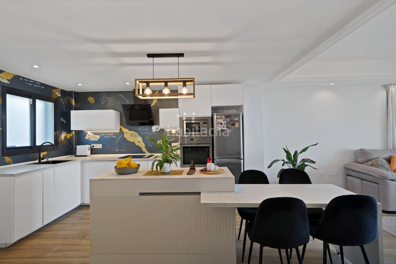 Foto a6826b41-39c9-488a-8f63-ac96ed623a6b. Àtic amb aparcament piscina a bahía de Casares Casares