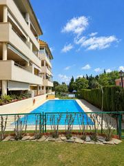 Lloguer Apartament  25 calle san manuel. Alquiler temporal verano disponible  temporada media  bajo con j