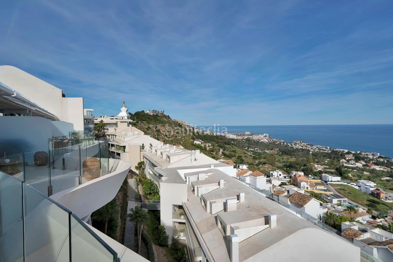 Foto f15c62ce-6d29-4837-9ee7-74151612d34c. Àtic amb aparcament piscina a La Capellanía - El Higuerón Benalmádena