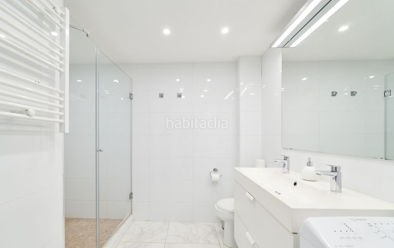 Foto 78deb442-9b1e-4915-b0d4-0f44fc47e9c6. Apartament a Playa Bajadilla - Puertos Marbella