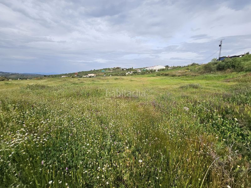 Foto e0ddd33b-b575-40e6-a229-fbc5e77d02b4. Finca rústica terreno con proyecto glamping en Tolox