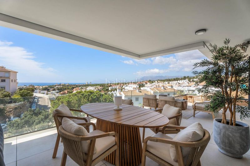 Foto 80f0ee3e-1609-4b84-83e5-a1610365538a. Apartament amb calefacció aparcament piscina a Cabopino - Artola Marbella