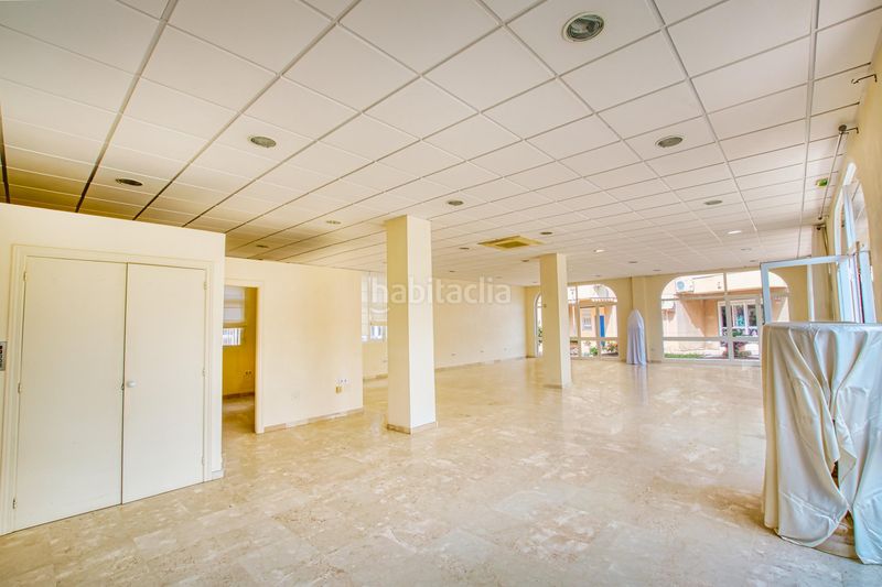 Foto 9666f384-8d8d-4886-b107-604dd7ac3fa7. Local comercial a Centro Internacional Torrox