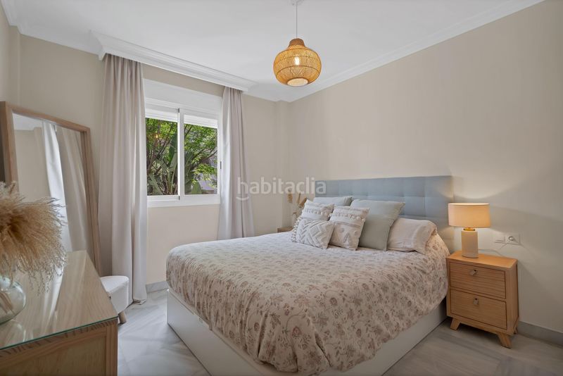 Foto 3406e091-2cf0-4bb0-94b4-4c5a1ea8b6df. Apartament amb calefacció aparcament piscina a La Carolina - Guadalpín Marbella