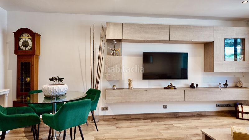 Foto 71f2dfeb-db59-40f5-a026-c7a461bd1e21. Casa adossada a 13 calle joaquín rodrigo a Santa María Marbella